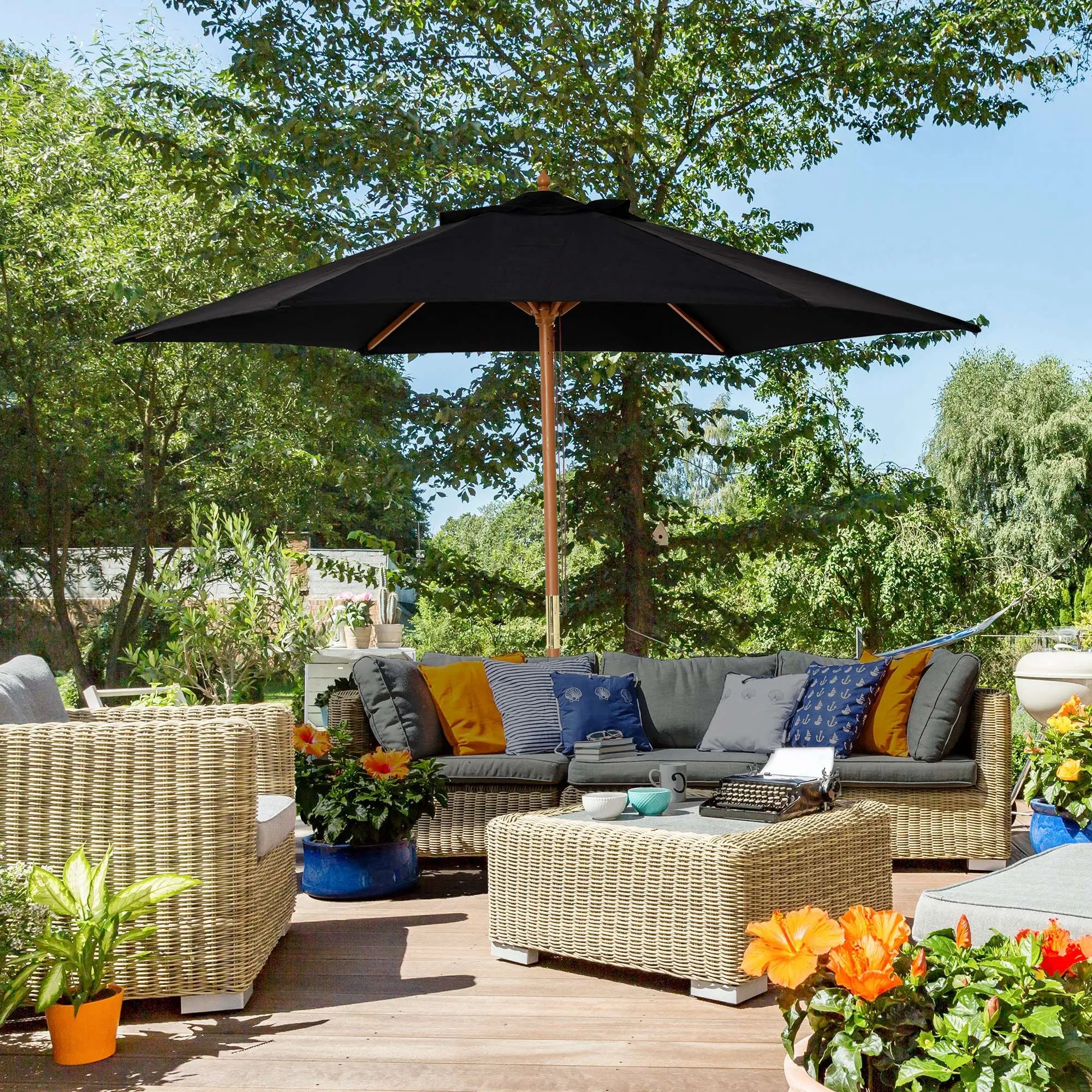 Black 2.5m Wooden Garden Parasol Sun Shade