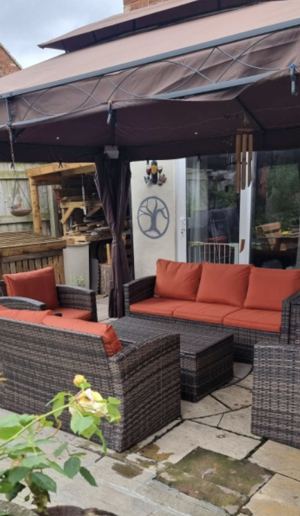 6-Piece Patio Ensemble: Mixed Brown Rattan Corner Set With Orange Cushions