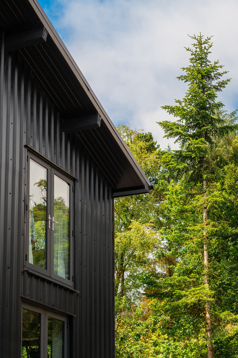 32/1000 Box Profile Polyester Paint Coated 0.5mm Metal Roof Sheet Black