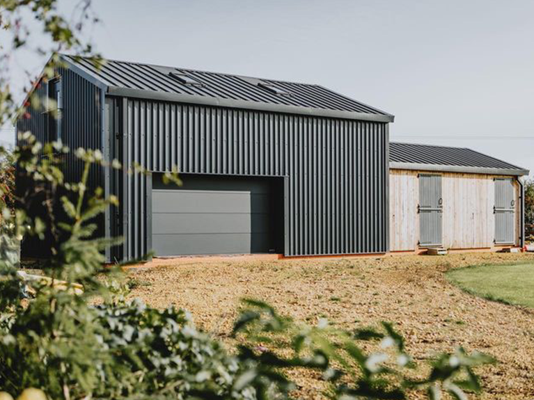 32/1000 Box Profile Polyester Paint Coated 0.5mm Metal Roof Sheet Black