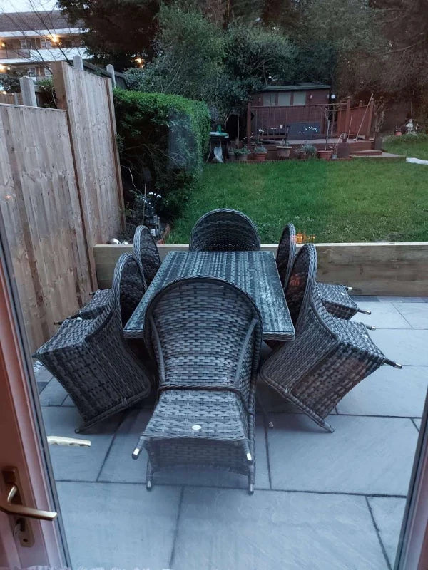 Grey 7-Piece Grey Rattan Outdoor Dining Set with Glass Table & Umbrella Hole