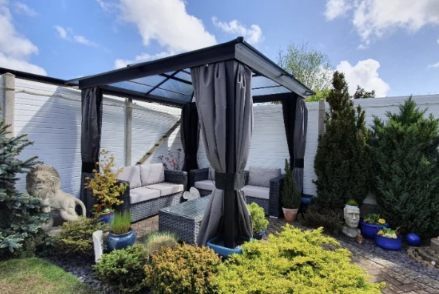 Deluxe 3x3m Garden Gazebo with Curtains & Mosquito Netting – Dark Grey Aluminium Frame & Polycarbonate Roof for Patio