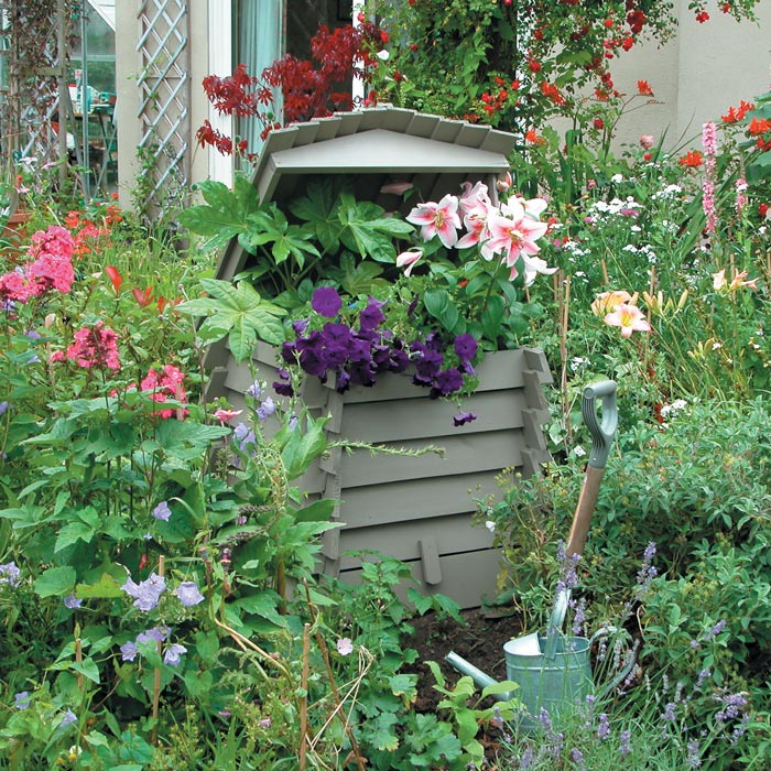 Wooden Beehive Composter