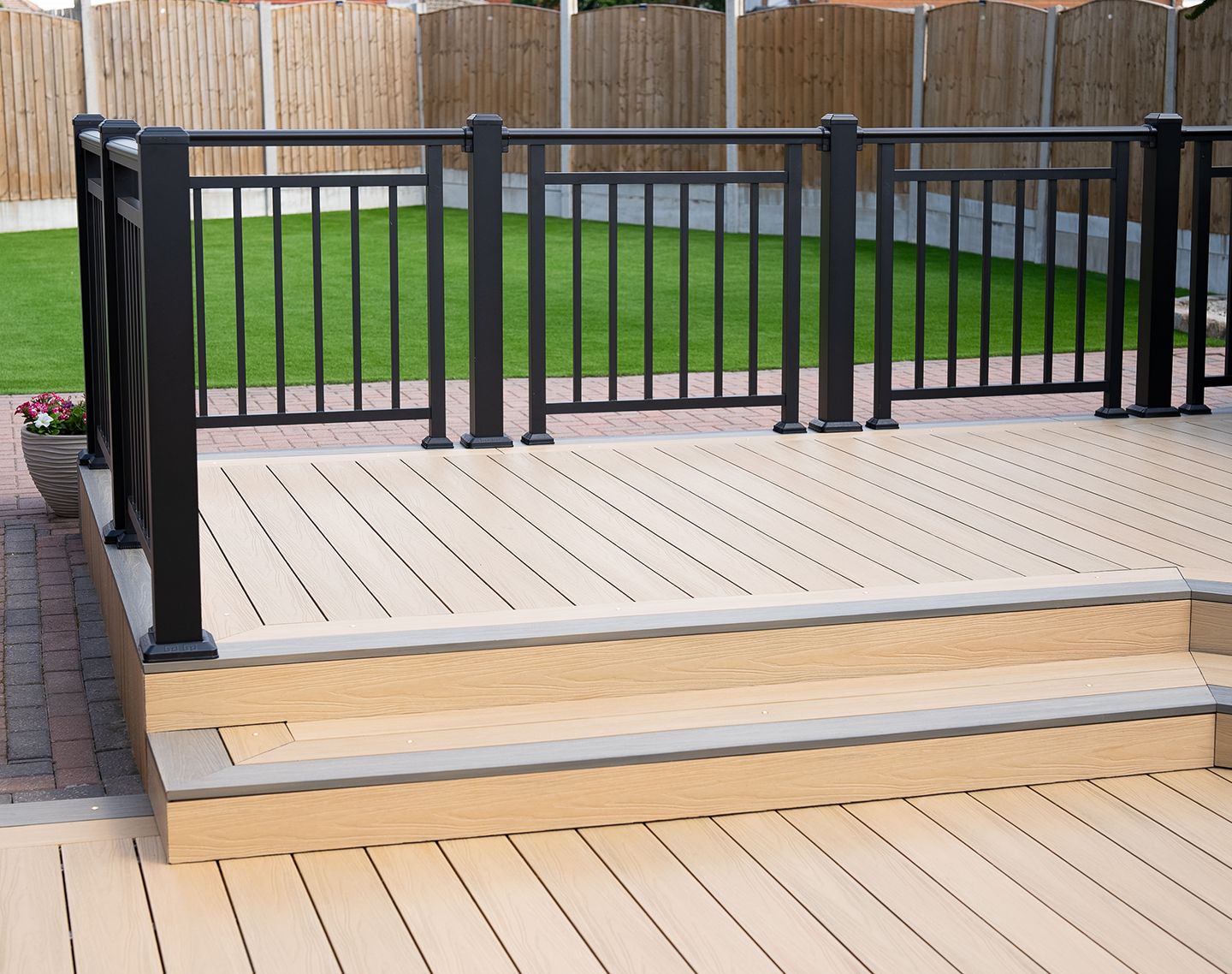 Handrail Balustrade - Powder Coated Aluminium