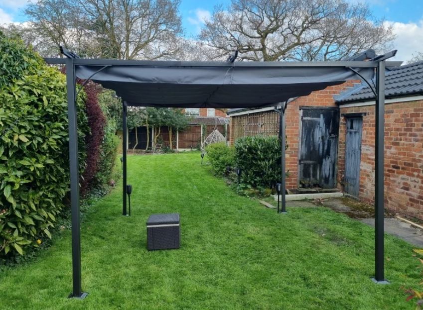 3.5m x 3.5m Metal Pergola - Grey