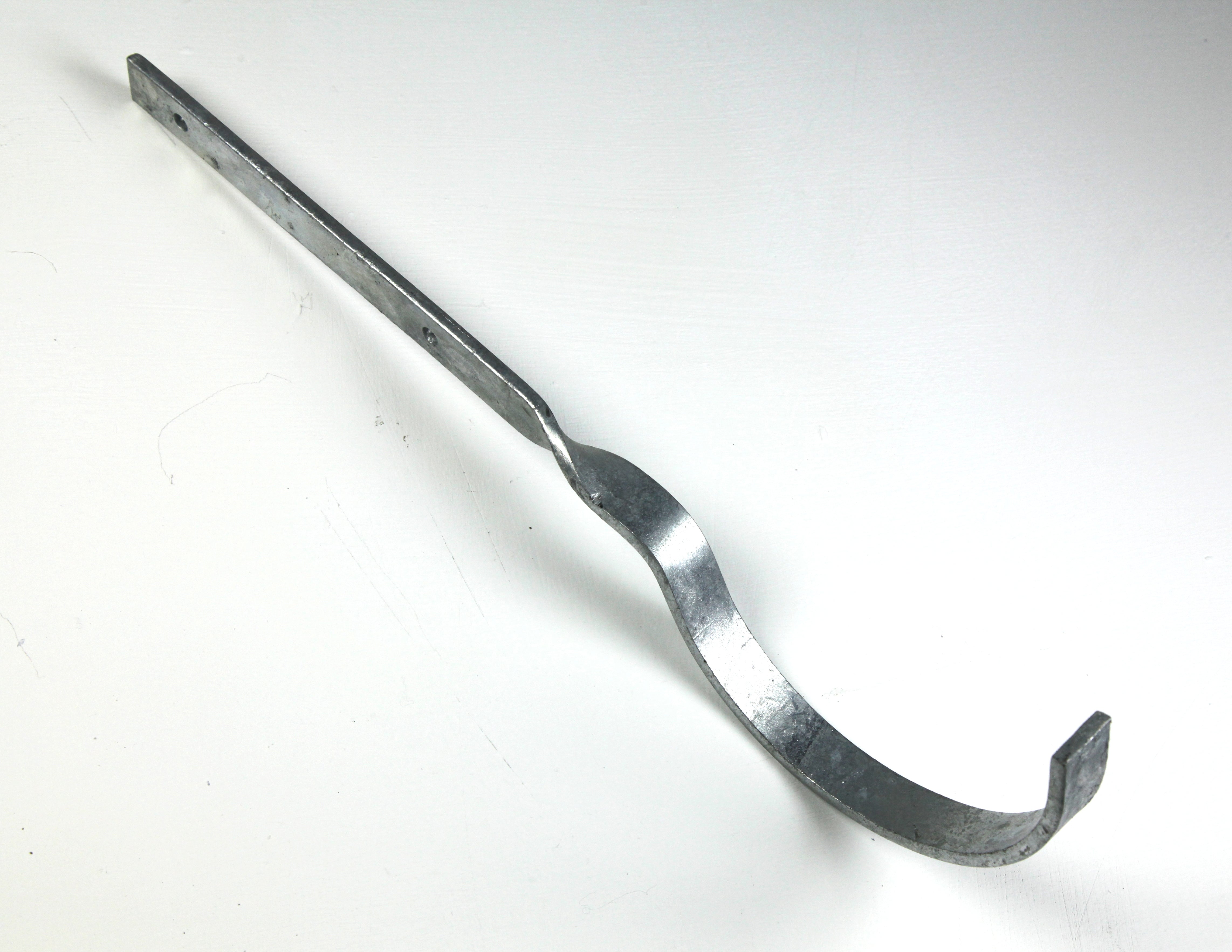 Hargreaves Cast Iron 100x75mm Deep Half Round Galv Side Fix Rafter Bracket - Primed