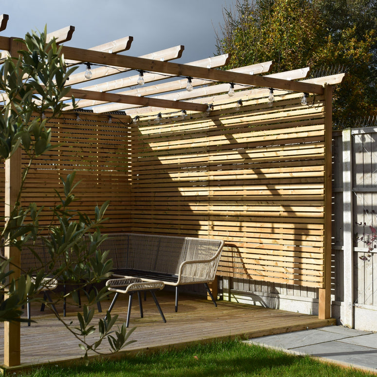 Treated PSE Slatted Panel Pressure Treated Redwood Modern Garden Fence