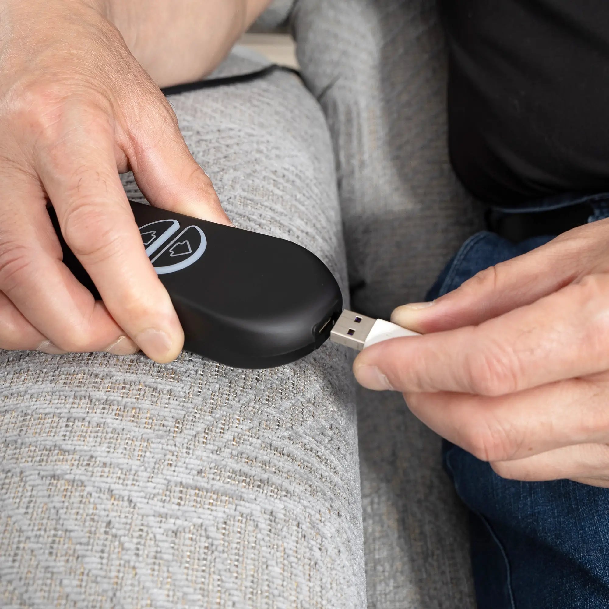 Velvet-Feel Electric Power Lift Recliner Chair for Elderly with USB Port, Remote & Footrest – Grey