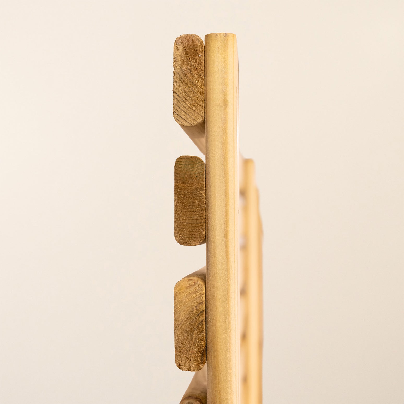 Ready Planed Single Slatted Timber Panel for Fencing and Cladding