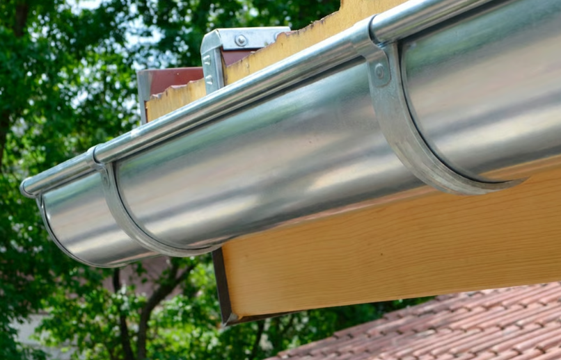 125mm Half Round Galvanised Steel Gutter 3m Length