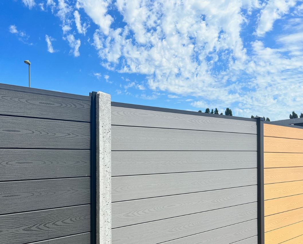 Woodgrain Composite Fencing Kit (All Colours)