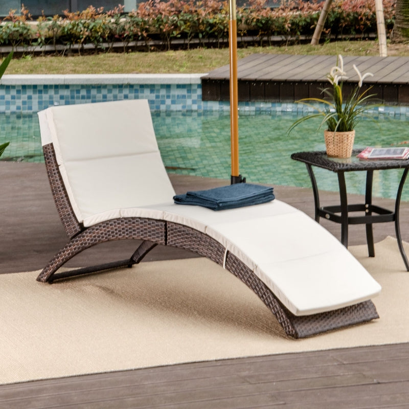 Brown Foldable Rattan Sun Lounger with Cushion