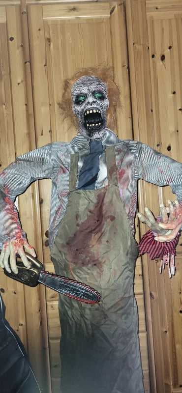 5.5ft Life-Size Chainsaw Killer Halloween Animatronic with Light-Up Eyes & Sound Activation – Scary Indoor Party Decoration