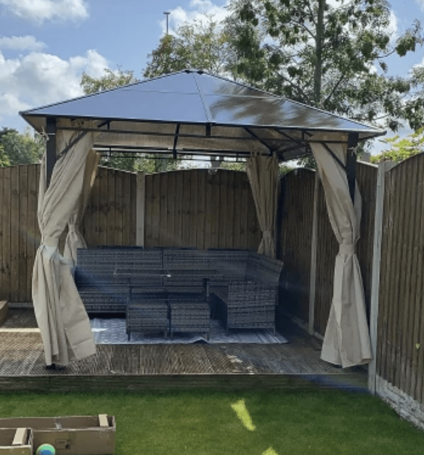 3 x 3.6m Gazebo With Polycarbonate Roof & Steel Frame - Trade Warehouse