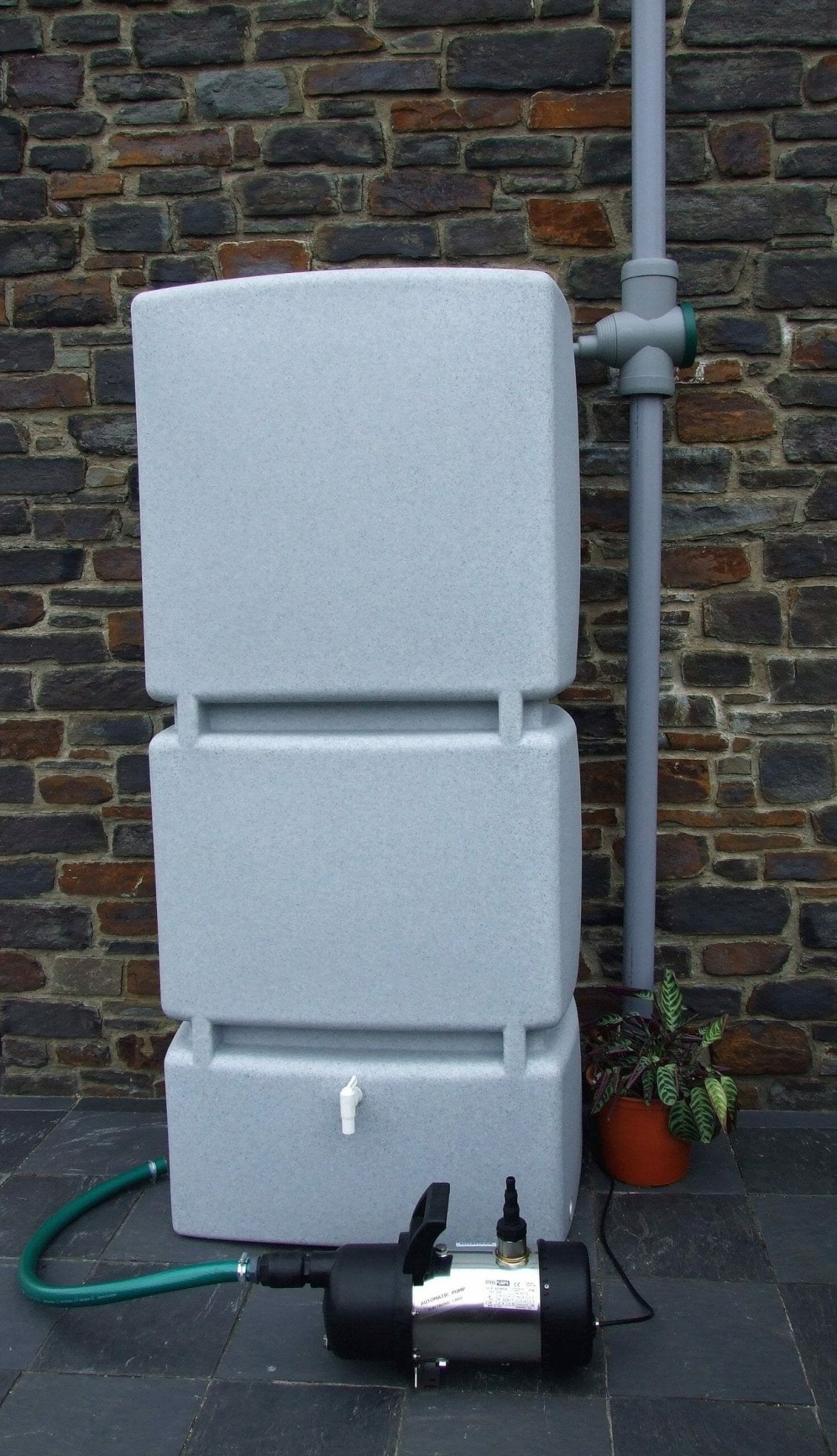 Granite Rain Tank System 800 (Black Filter Collector) - Trade Warehouse