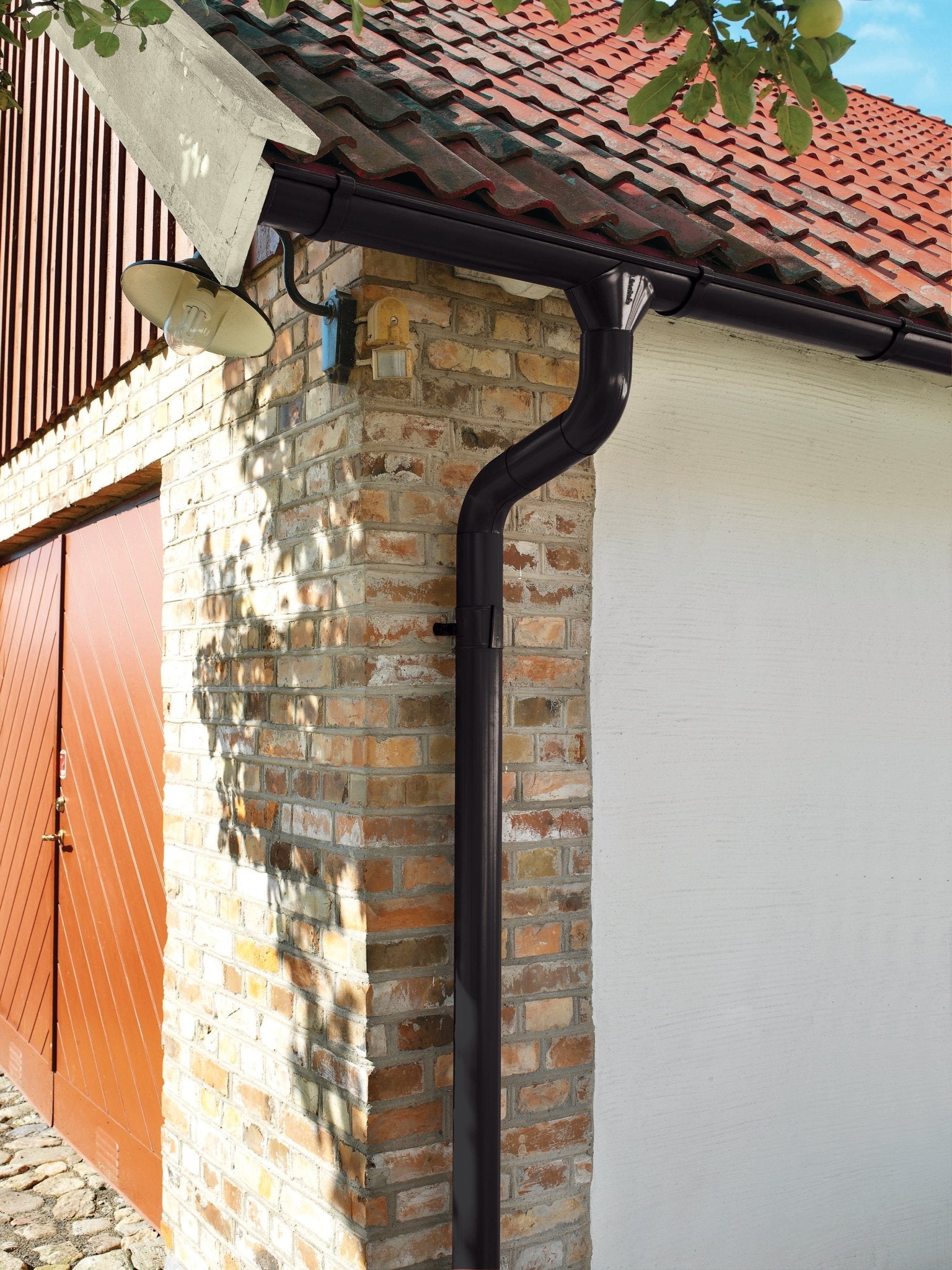 Lindab Downpipe 3m - Trade Warehouse