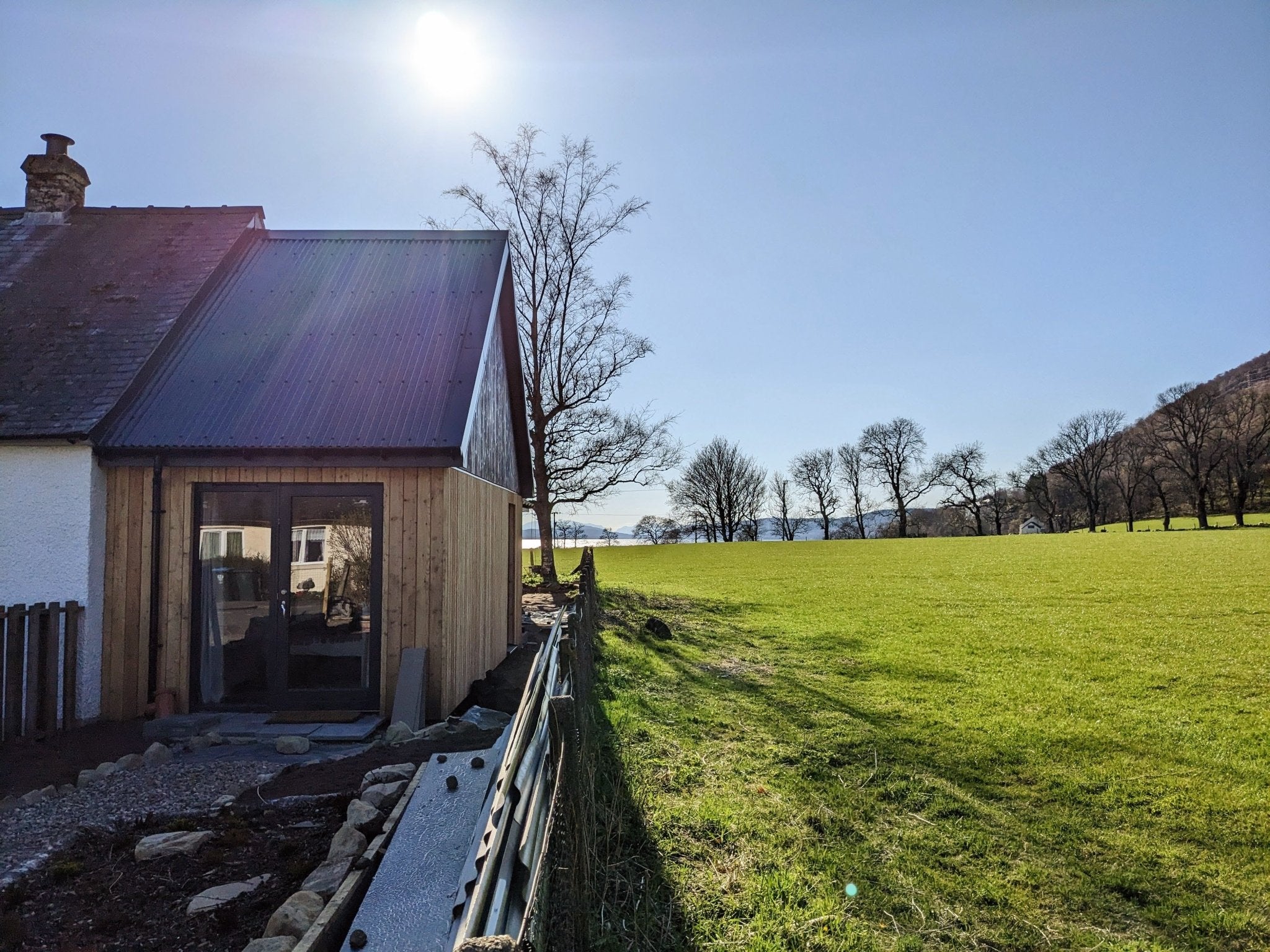 Metal PVC Plastiol Coated Anthracite Barge Flashing 150 x 150mm x 3000mm - Trade Warehouse