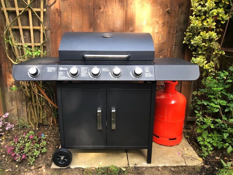 5-Burner 4+1 Black Gas BBQ Grill with Smoker and Side Table - Outdoor Barbecue Trolley with Wheels, Warming Rack, Side Shelves, Cabinet, Thermometer