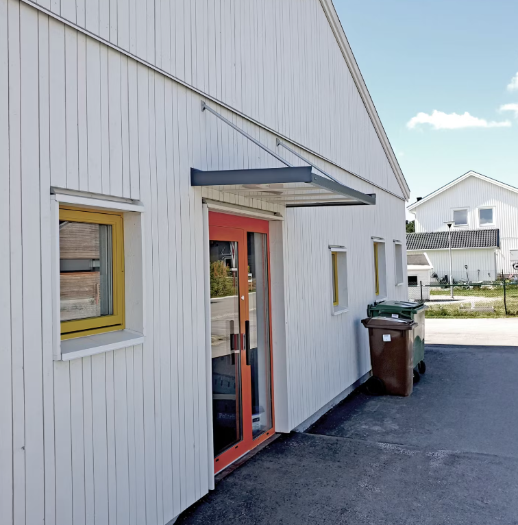 Aurelius LuxeSteel FLAT LED Entrance Canopy with Dual Soffit Arms