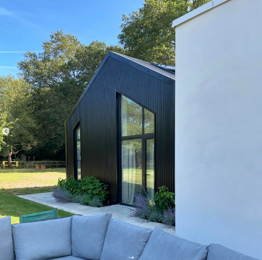 Corrugated 13/3 Profile PVC Plastisol Coated 0.7mm Metal Roof Sheet Black