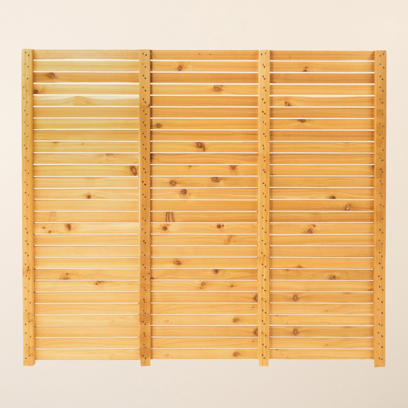 Cedar / Larch Slatted Fence Panels with 6mm Spacings for Modern Garden Fencing