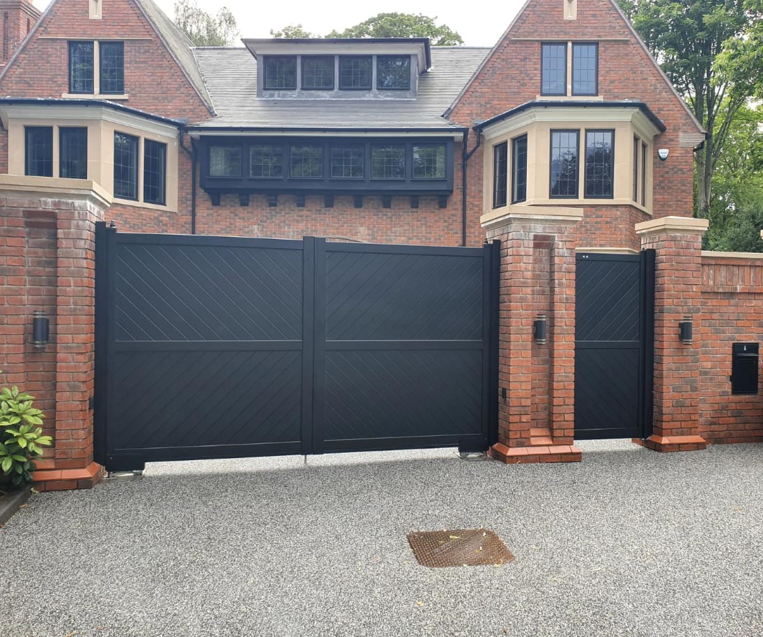 Readymade Aluminium Double Swing Driveway Gate - Diagonal Solid Infill