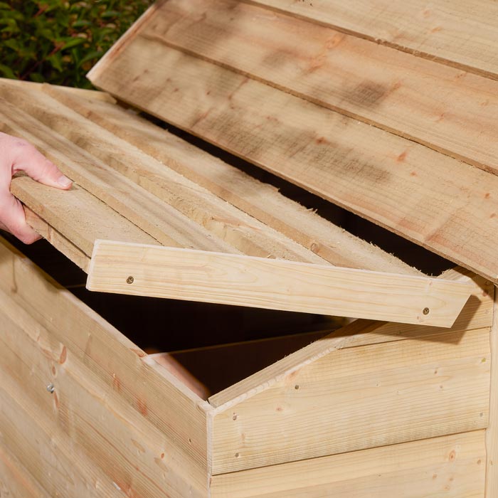 Large Chicken Coop for Happy Hens