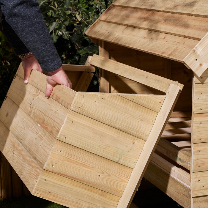 Large Chicken Coop for Happy Hens