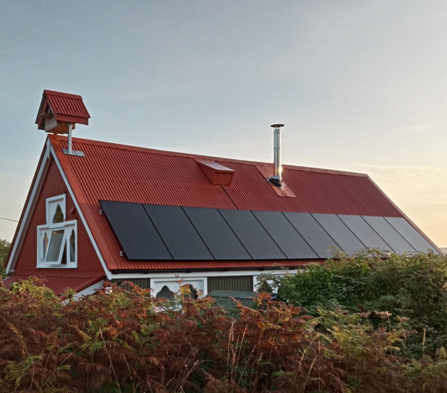Corrugated 13/3 Profile PVC Plastisol Coated 0.7mm Metal Roof Sheet Chestnut