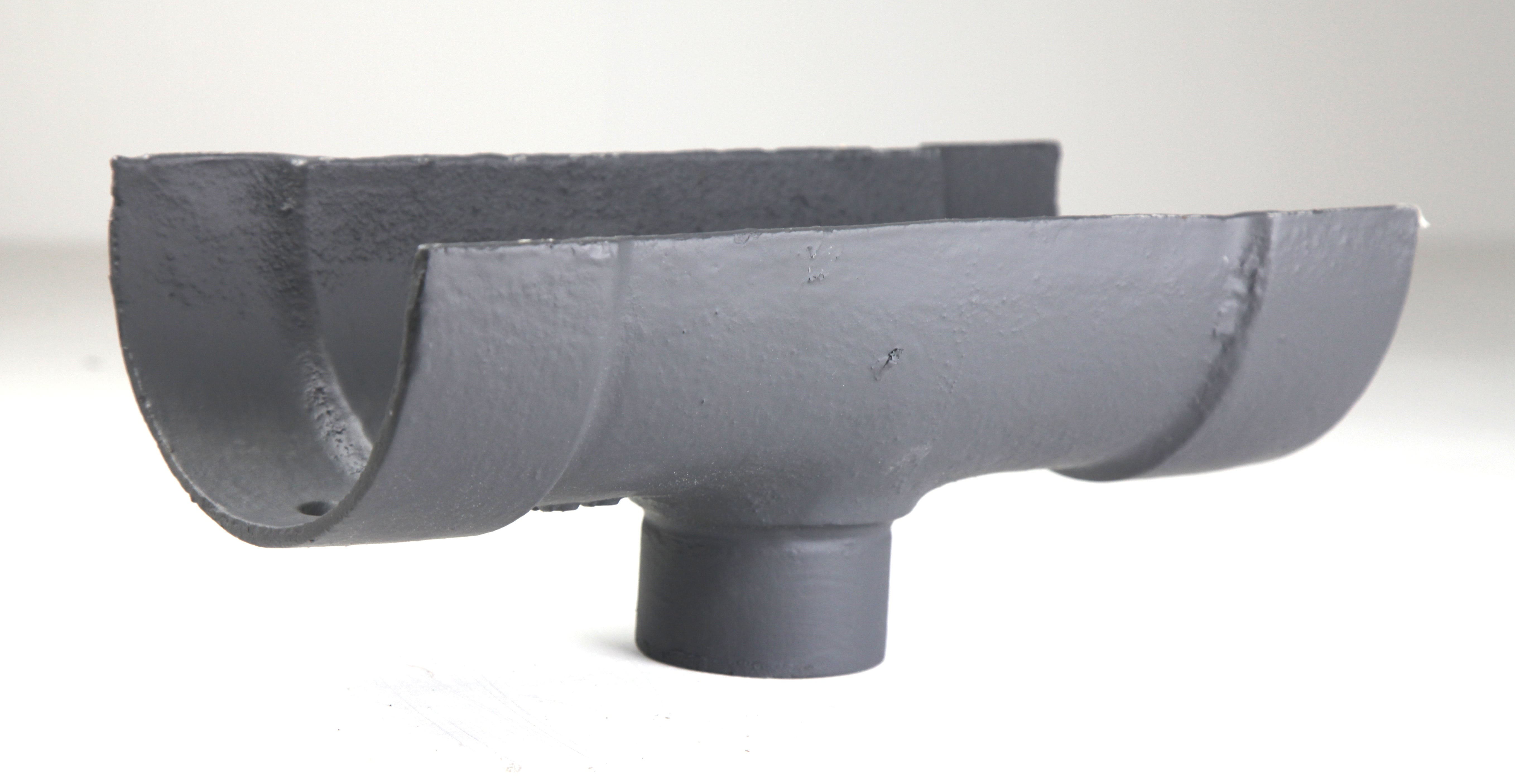 Hargreaves Cast Iron 100x75mm Deep Half Round 75mm Nozzle - Primed