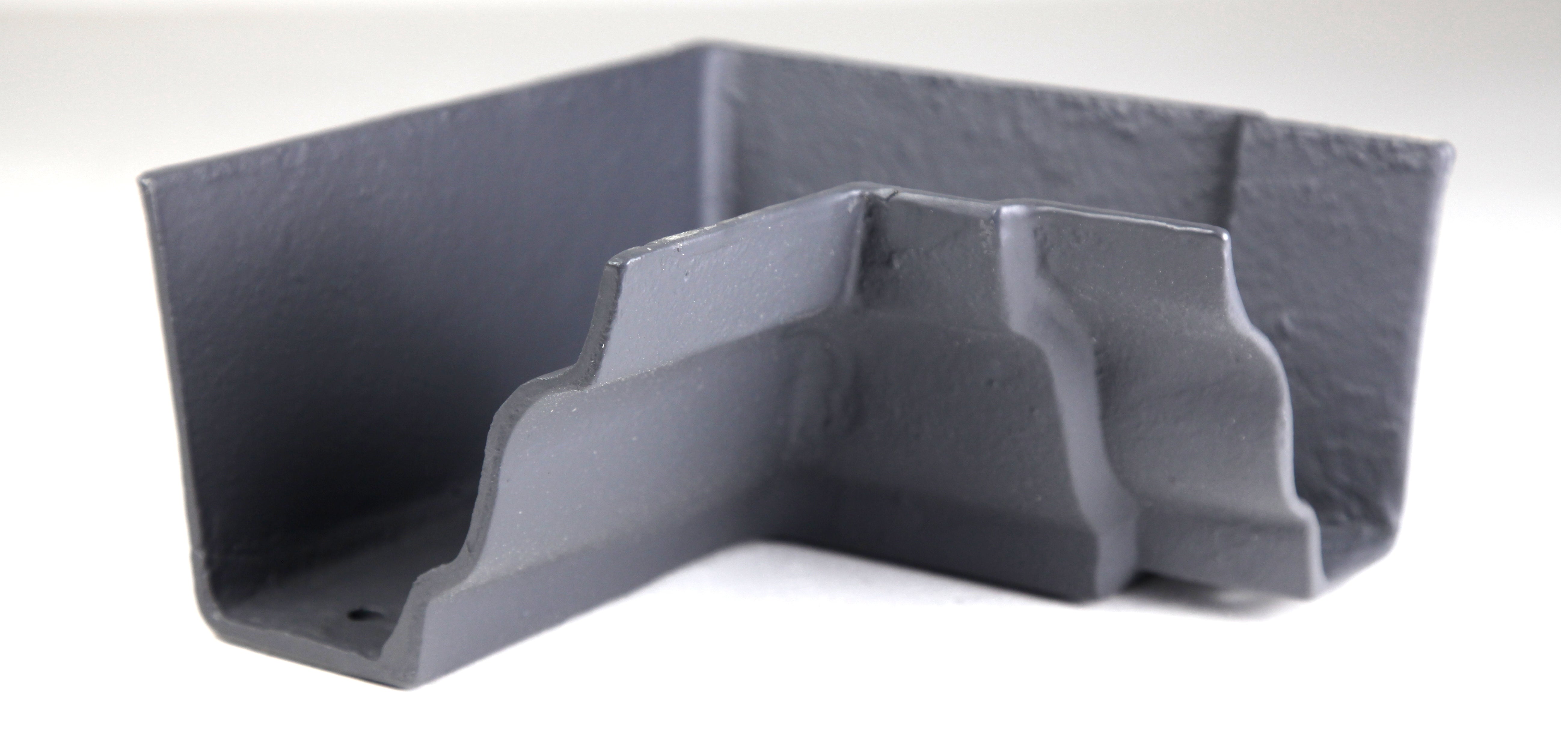 Hargreaves Cast Iron 100x75mm Internal G46 Moulded Square Angle - Primed