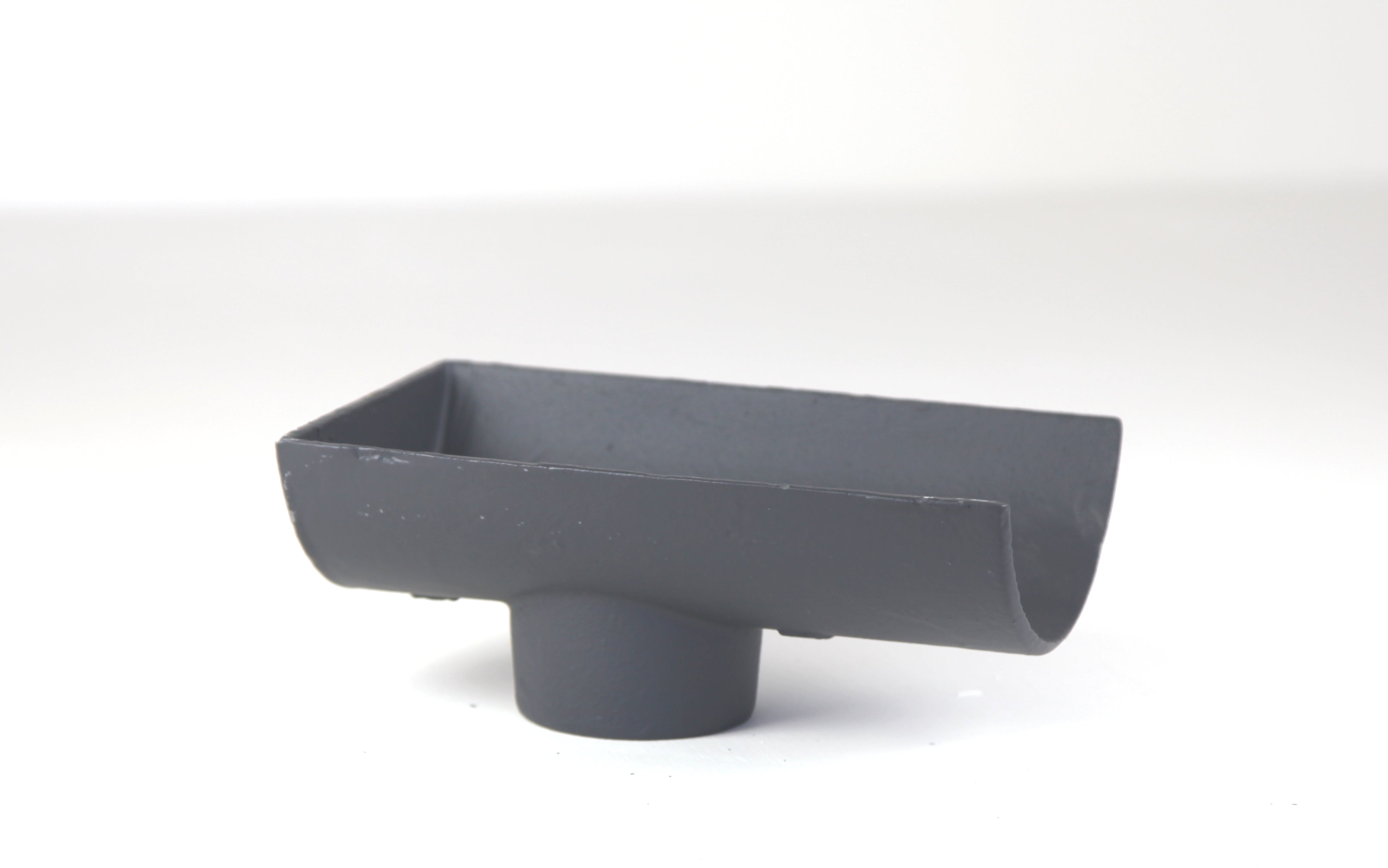 Hargreaves Cast Iron 100mm Internal Plain Half Round 75mm Dropend Outlet  - Primed