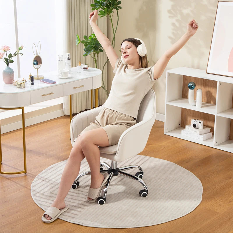 Cream White Velvet-Feel Office Chair with Adjustable Height & Smooth Wheels - Ergonomic Comfort for Home & Office