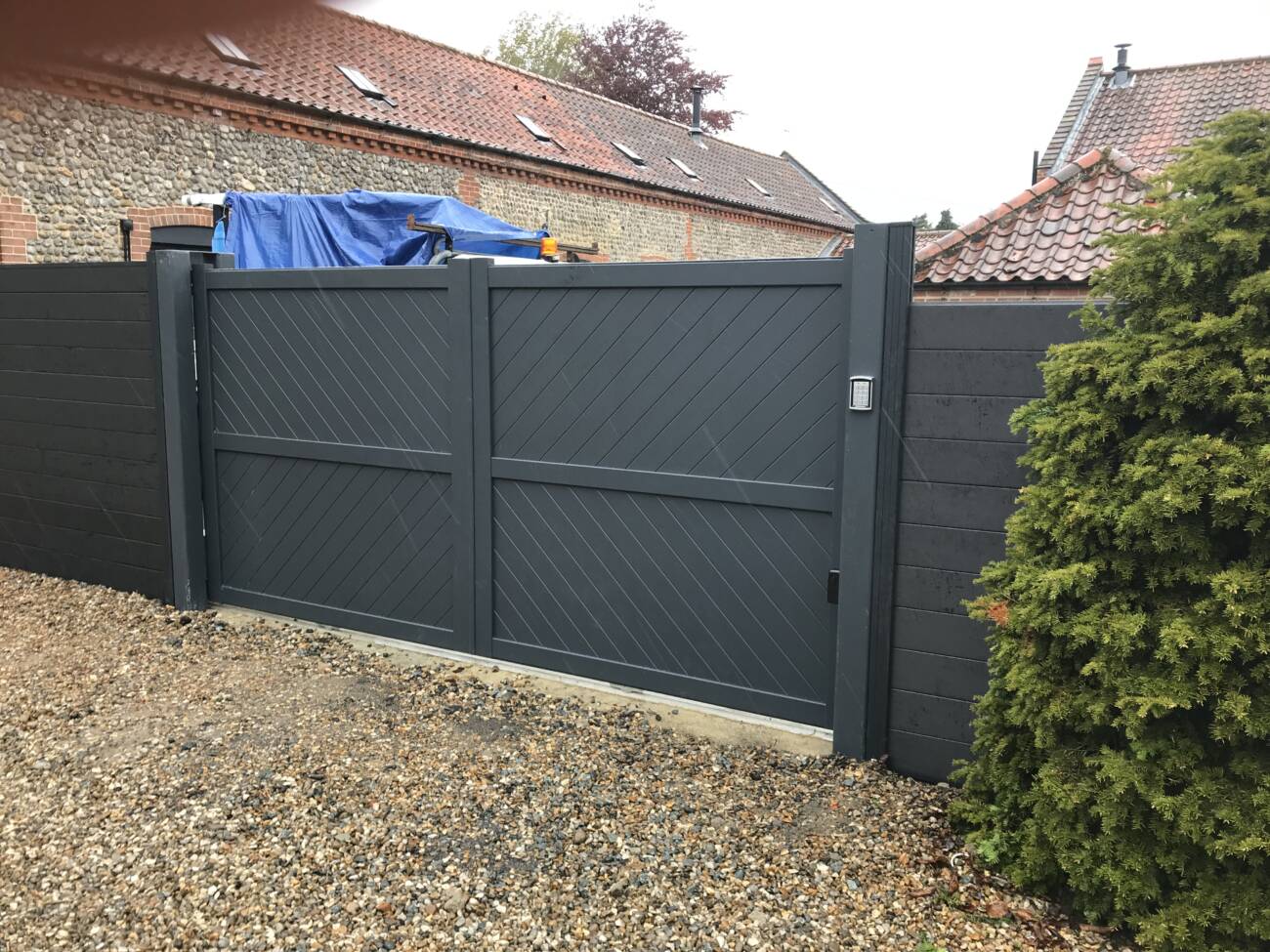 Readymade Aluminium Double Swing Driveway Gate - Diagonal Solid Infill