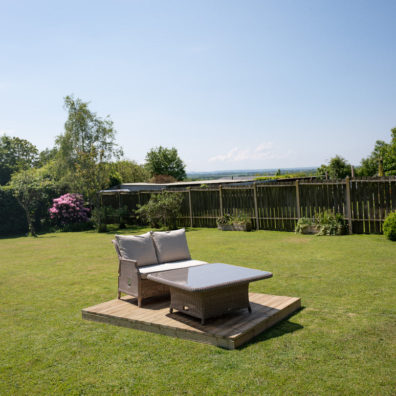 Pressure-Treated Redwood Decking Kit – Scandinavian Timber, Multiple Sizes, Complete DIY Garden Decking Solution with Joists & Fixings