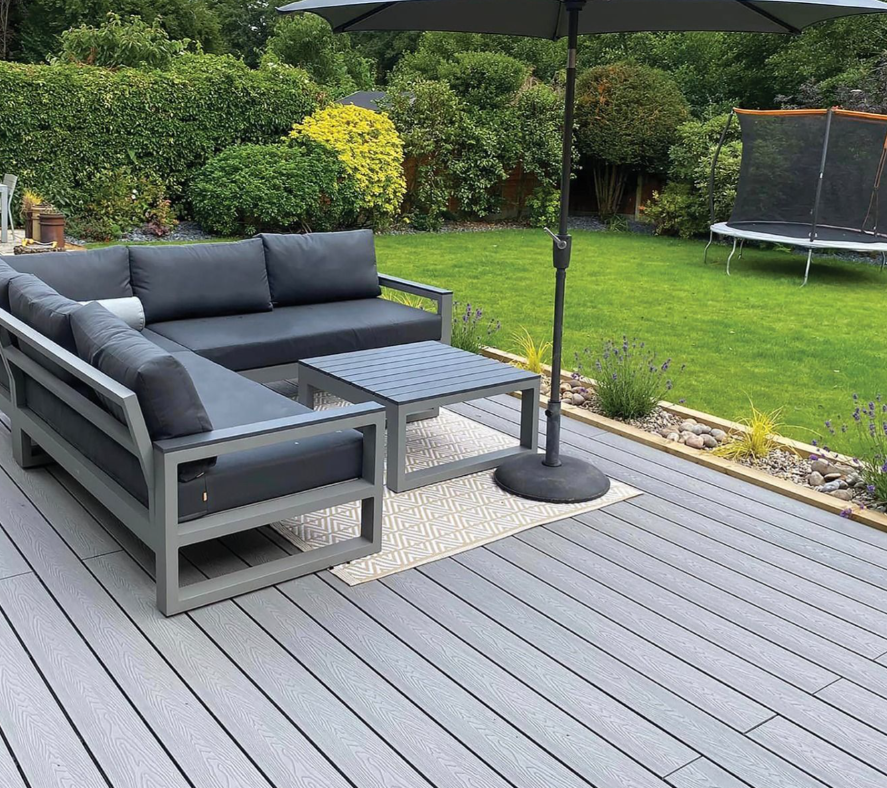 4m Solid Woodgrain Effect Reversible Composite Decking Board