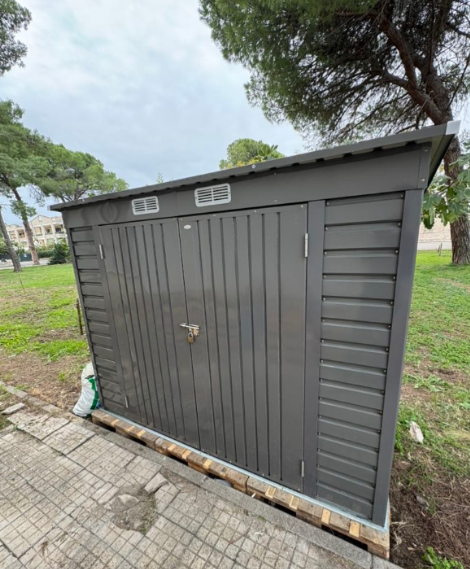 Grey 3.7ft x 7.9ft Galvanised Steel Shed With Latched Door And Padlock Doors