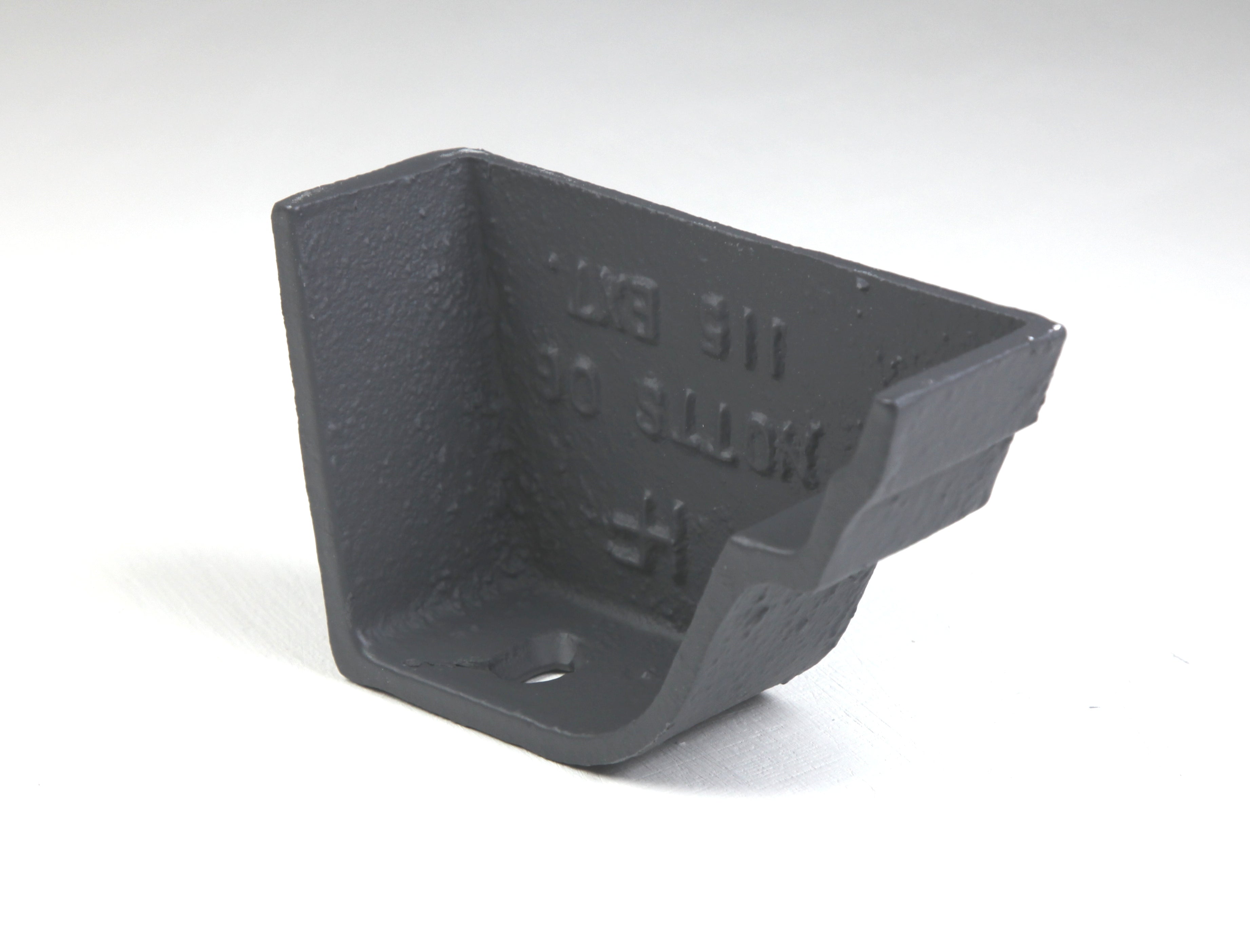 Hargreaves Cast Iron 115mm External Notts Ogee Stopend - Primed