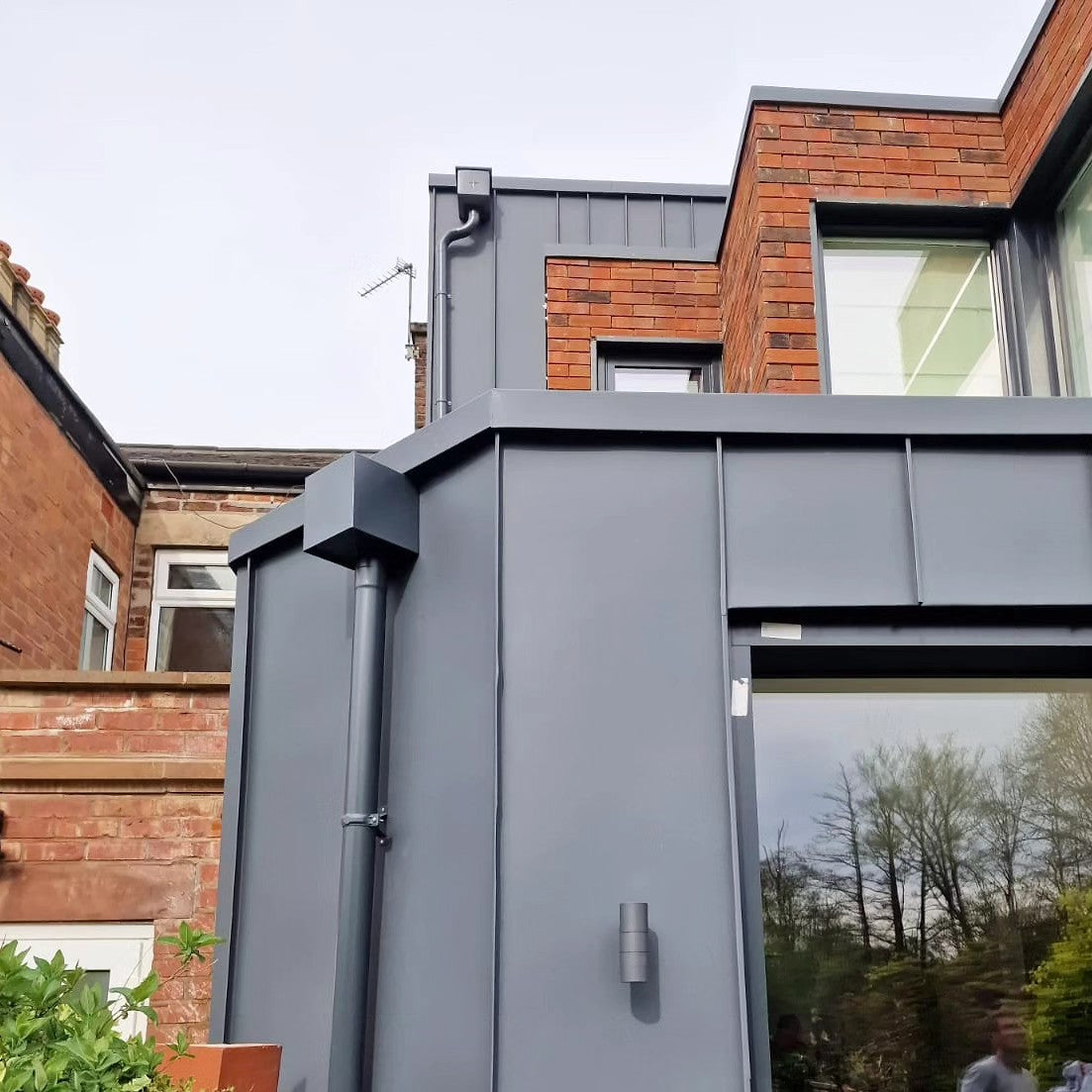 Zambelli Anthracite Grey Coated Galvanised Steel Plain Box Hopper Head 200w x 200d x 200h with 100mm Outlet