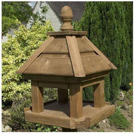 Lechlade Bird Table - Stylish Outdoor Feeder