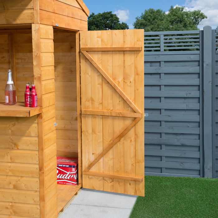 Outdoor Garden Shed With Minibar