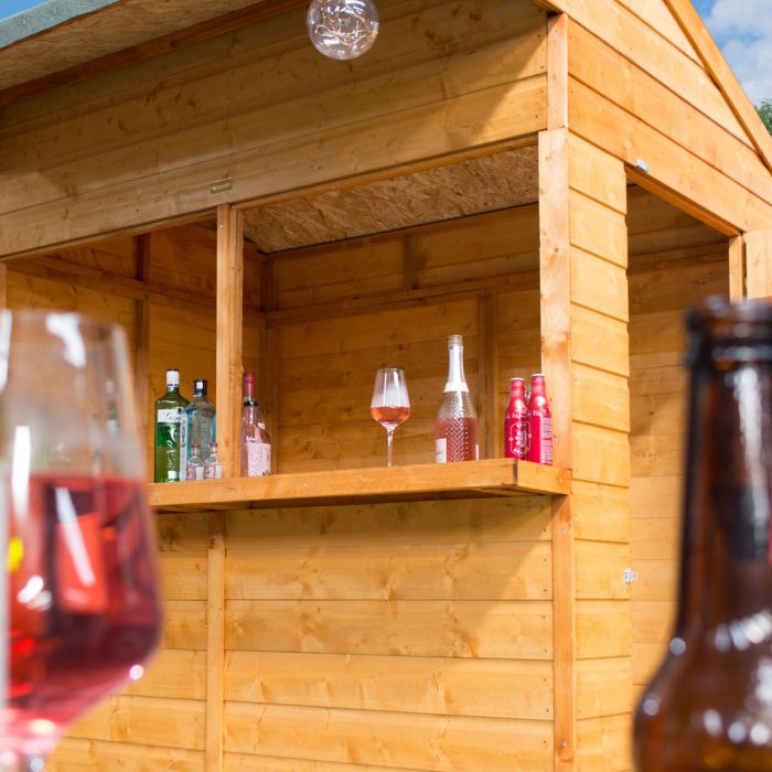 Outdoor Garden Shed With Minibar