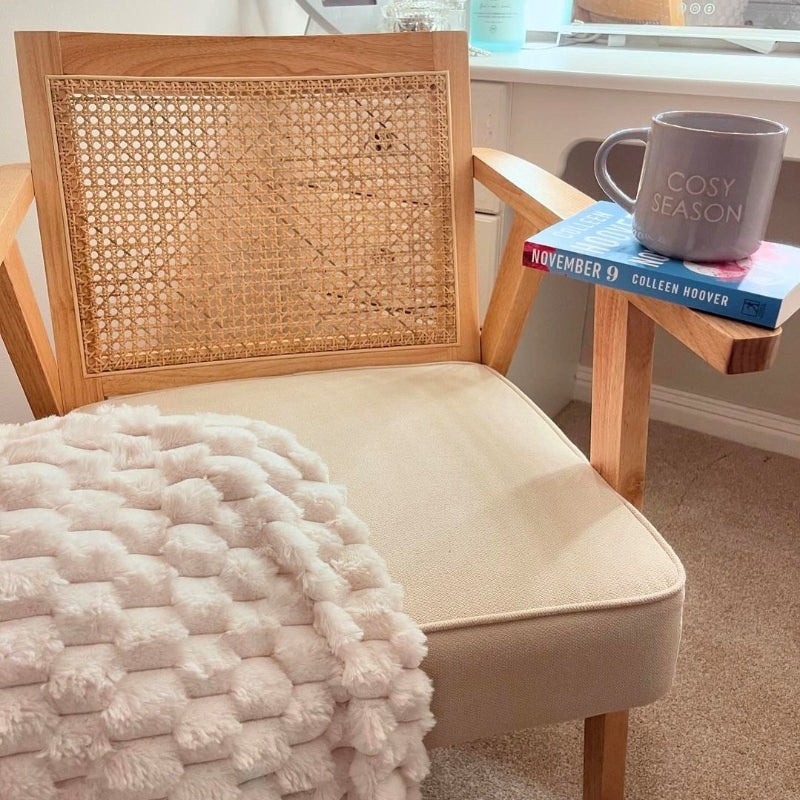 Natural Finish Wooden Rattan Weave Accent Chair for Stylish Home Decor