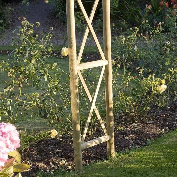 Rustic Style Garden Arch