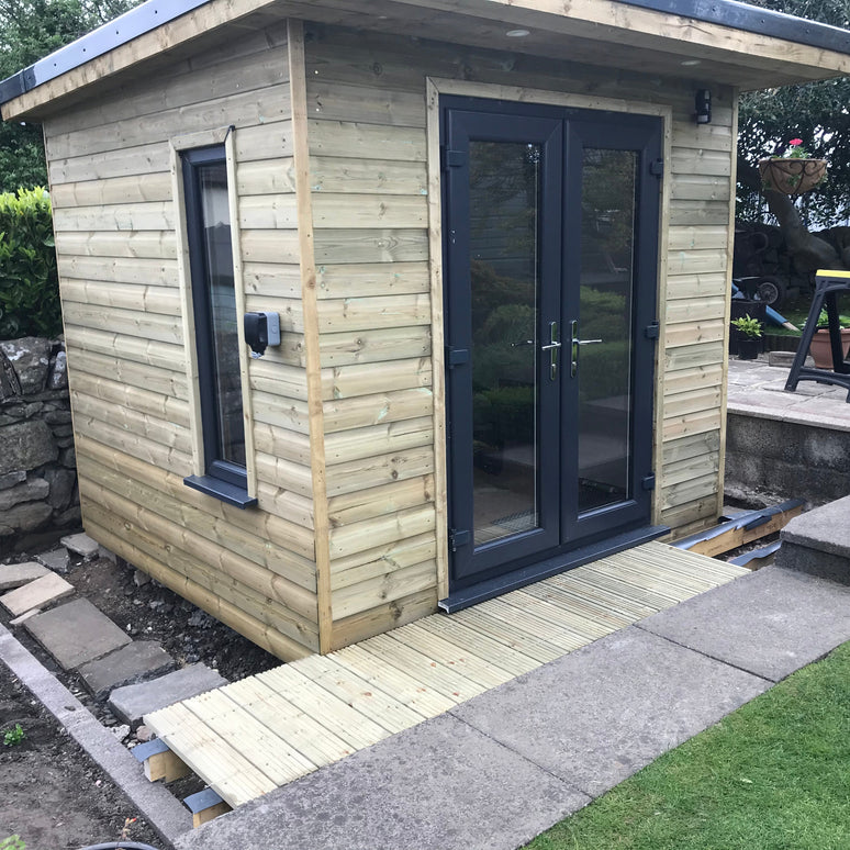Pressure-Treated Redwood Tongue & Groove Board – 121mm x 15mm – Exterior Timber Cladding