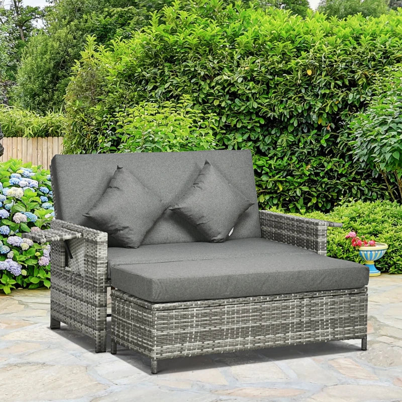 2 Seater Rattan Daybed with Fire Retardant Sponge